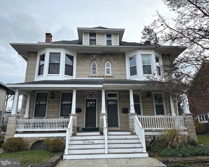 970 E Orange St, Lancaster
