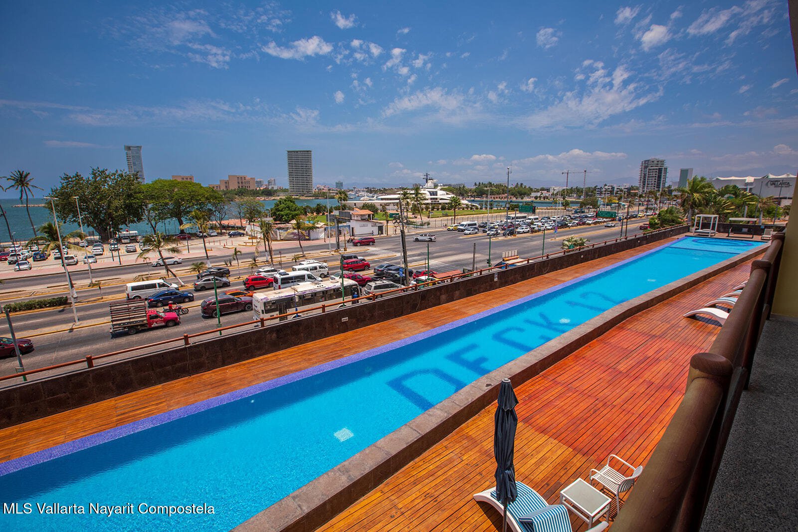 2870 Av. Francisco Medina Ascencio Unit 205, Puerto Vallarta, JALISCO N/A — Playa de Oro