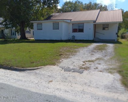 1202 Communy Avenue, Pascagoula
