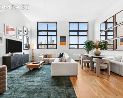 360 Furman  Street Unit 812, New York