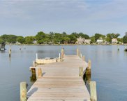 622 River Street, Hampton West image