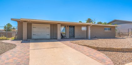 210 E 5th, San Manuel