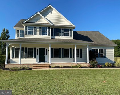 104 Browning Ln, Centreville