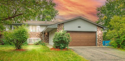 7517 W 105th Street, Bloomington