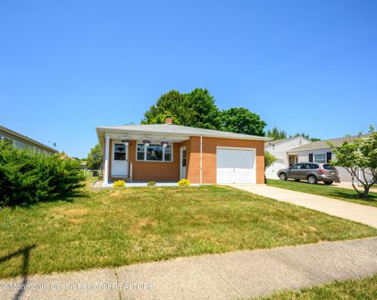 8 San Juan Court, Toms River