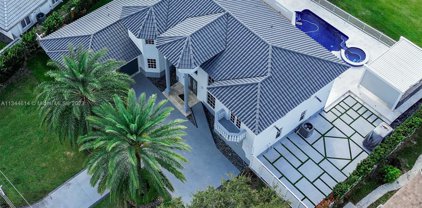 6780 N Augusta Dr, Hialeah