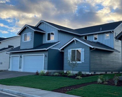1391 Echo Valley Dr, Junction City