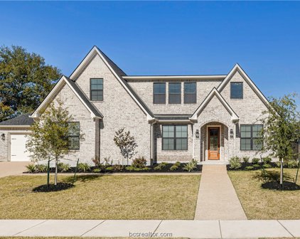 2038 Pebble Bend Drive, College Station
