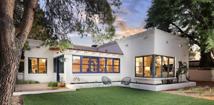 2122 E Adams, Tucson