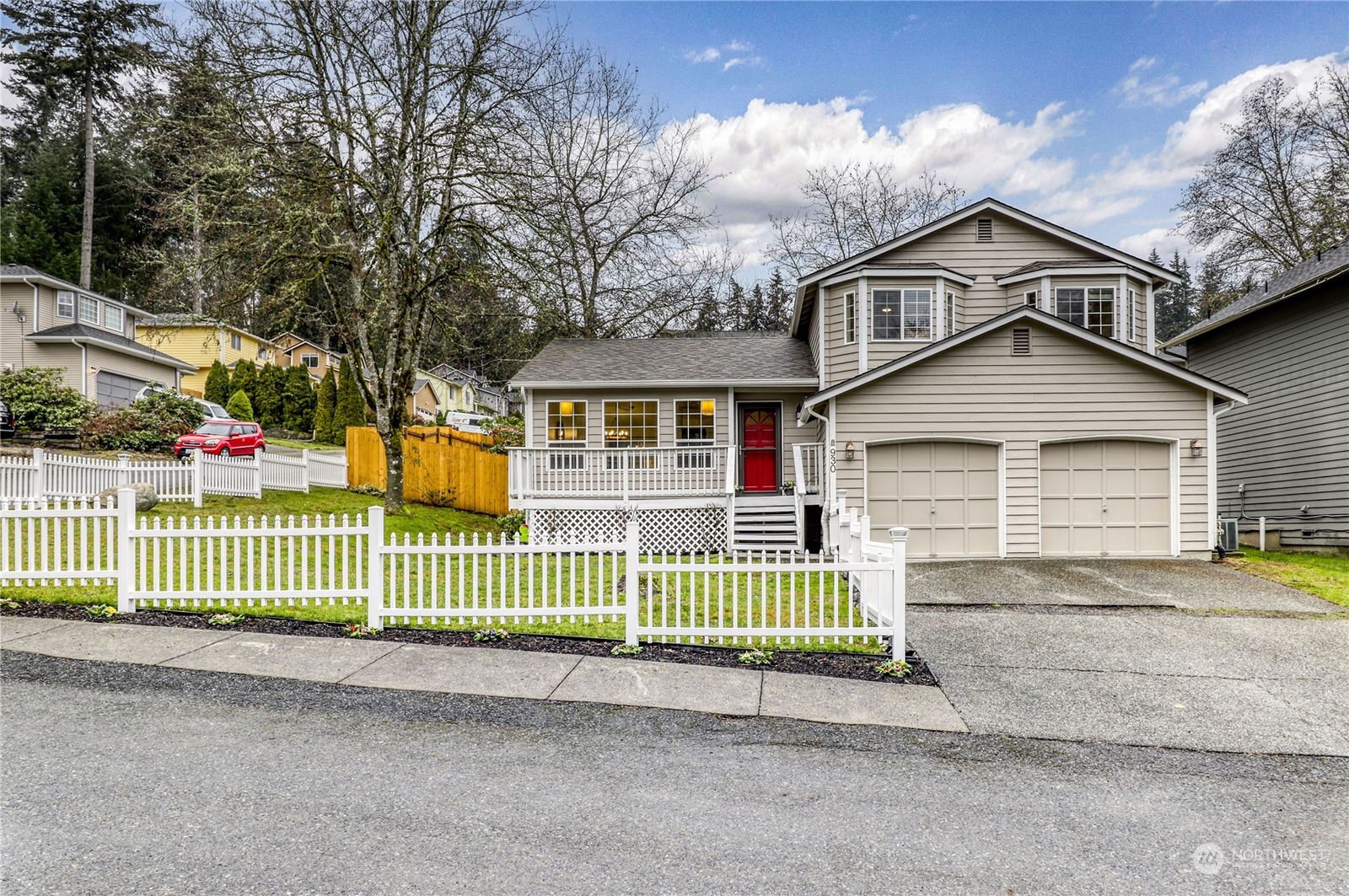 930 NE Winston Drive, Bremerton MLS 2037391 Skyline Properties