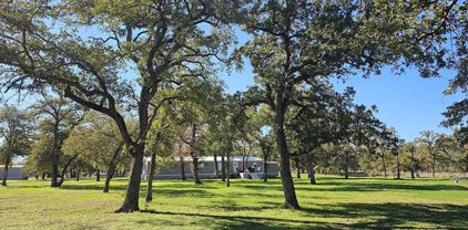 110 Big Oak Ln, La Vernia