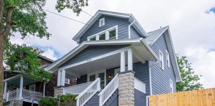 2028 Douglas St Ne, Washington