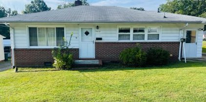 2614 Phillips Avenue, Greensboro