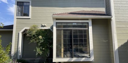 702 Hillside Drive, Solvang