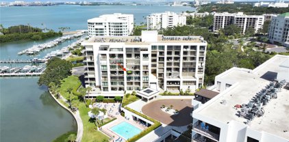 8 Belleview Boulevard Unit 405, Clearwater