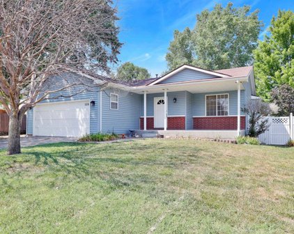 328 E Showalter St, Rose Hill