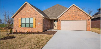 4404 Sw Pawhuska  Street, Bentonville