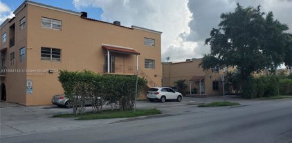 1305 W 53rd St Unit #415, Hialeah