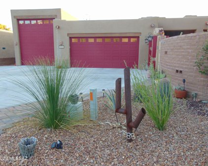 2440 Triangle X, Tucson