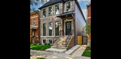 3726 N Bell Avenue, Chicago
