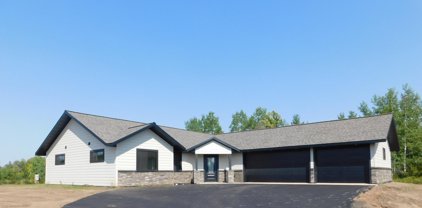 306 Red Oak Court, Aitkin