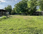 516 Beech St, Jourdanton image