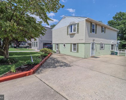 3147 Baybriar Rd, Dundalk
