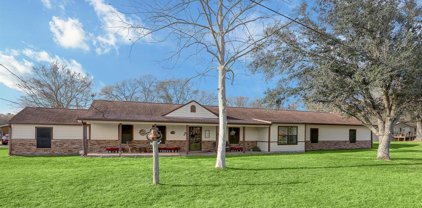 330 Robbie Lee Road, Magnolia