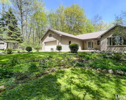 8375 Winterforest Drive NE, Rockford
