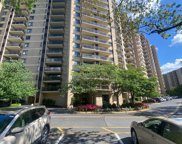 205 Yoakum Pkwy Unit #1521, Alexandria image