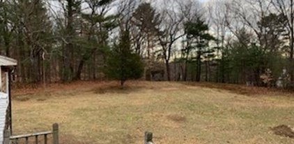 41 Riverview Ave, Wayland