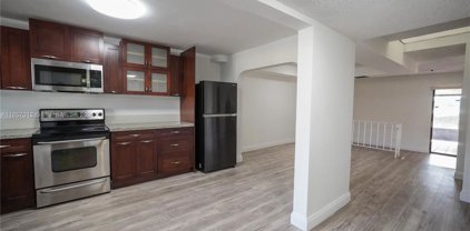 8934 Palm Tree Ln Unit #8934, Pembroke Pines