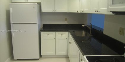 8075 Sw 107 Av Unit #223, Miami