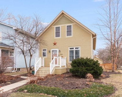 524 W Spring Avenue, Naperville