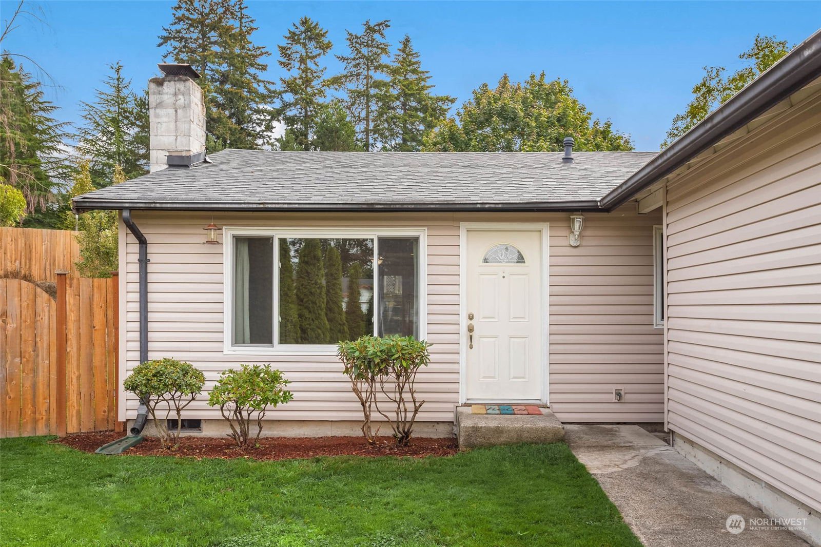 11833 SE 253rd Street, Kent MLS 2288324 Skyline Properties, Inc