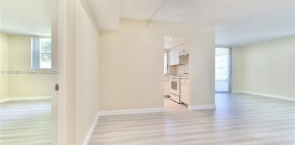 9401 Lime Bay Blvd Unit #215, Tamarac