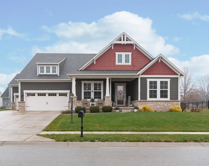 7940 Village Green Drive, Avon