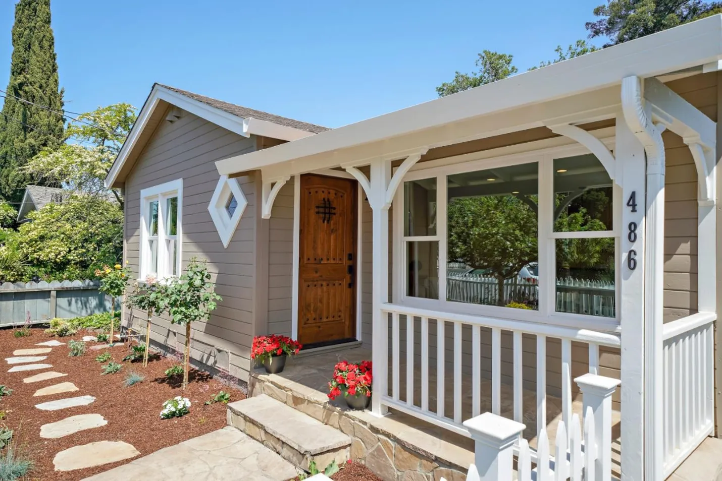 486 Seventh Ave, Menlo Park CA