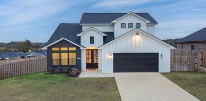 16210 Clearview Dr, Lindale