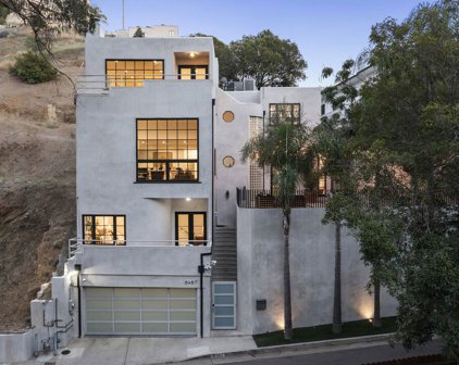 6467  Deep Dell Pl, Los Angeles