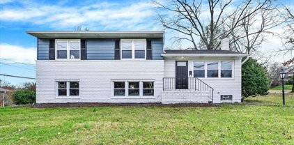 701 Squires Rd, Towson