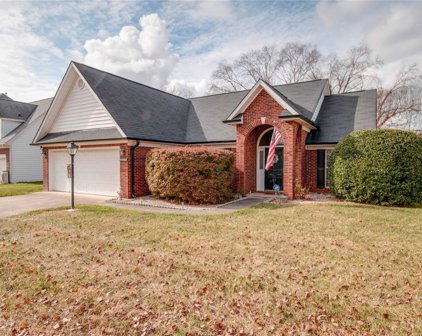 2201 Windy Hill  Lane, Monroe