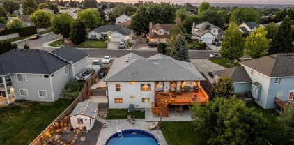 109 Center Blvd, Richland