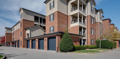 307 Seven Springs Way Unit #203, Brentwood