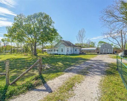 2642 County Road 159, Alvin
