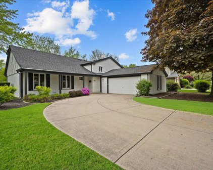 1206 E Burr Oak Drive, Arlington Heights