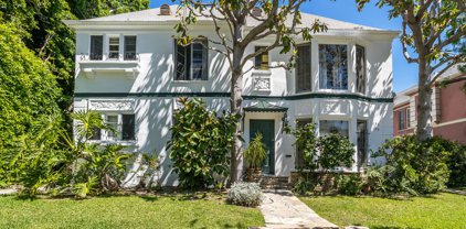 136 S Peck Dr, Beverly Hills