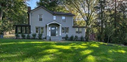961 W Front Street, Red Bank