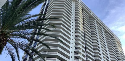 2000 Island Blvd Unit #408, Aventura