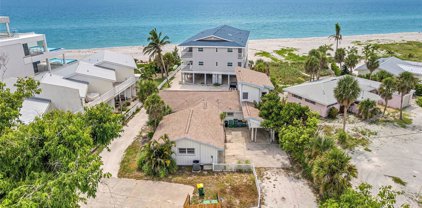 2726 N Beach Road, Englewood
